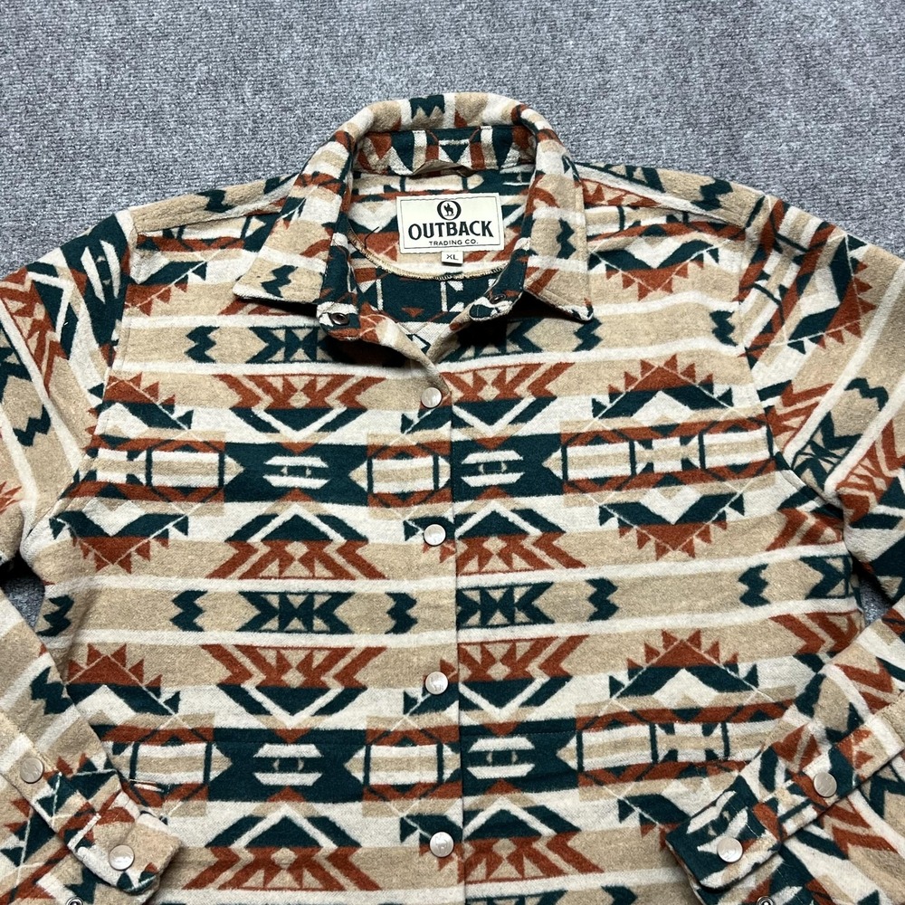 Outback Trading Co. Jacket Womens XL Beige Fleece Snap Shirt Southwestern Aztec